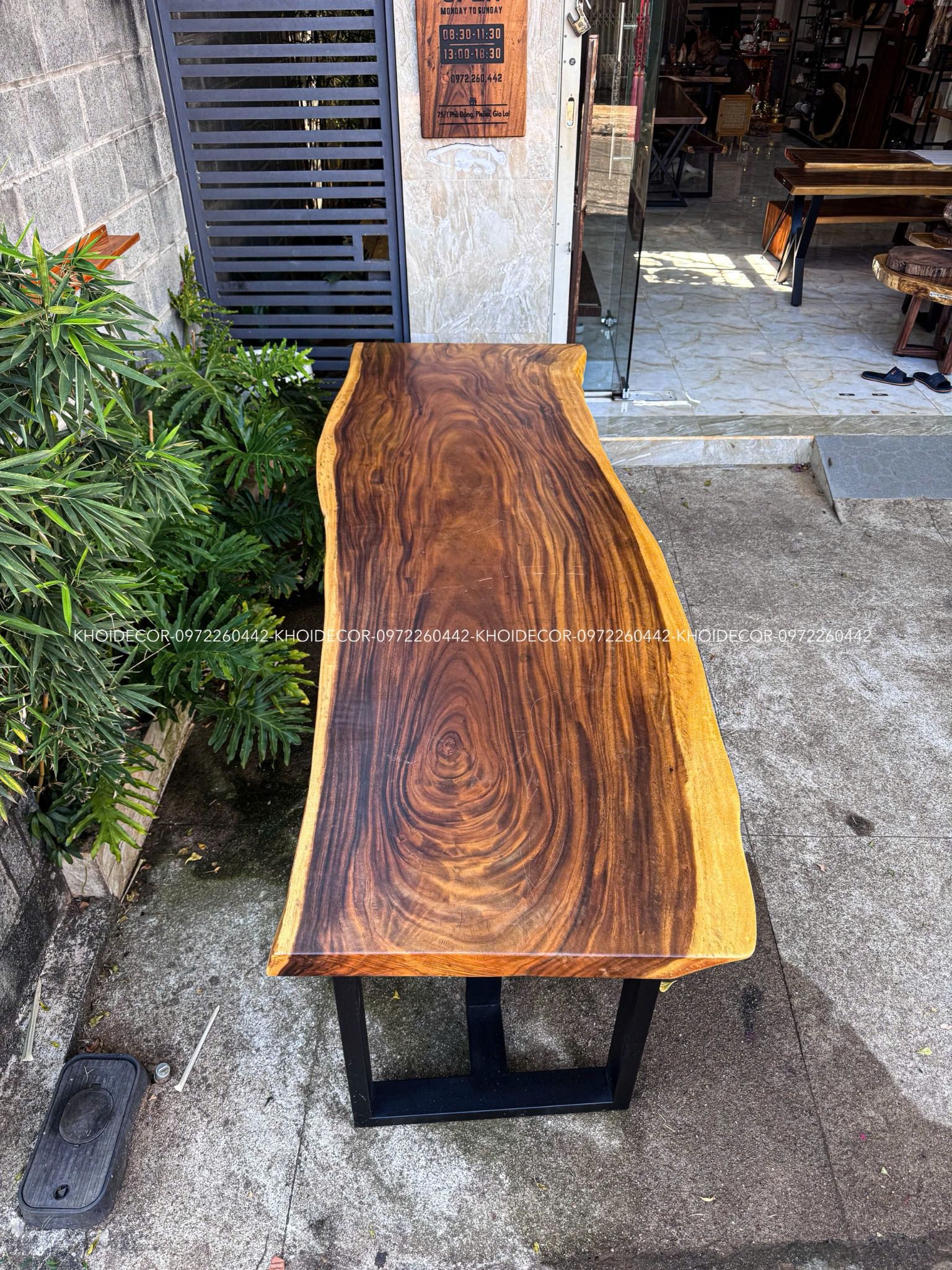  BÀN GỖ ME TÂY 270 x 80-90 x 8 cm 