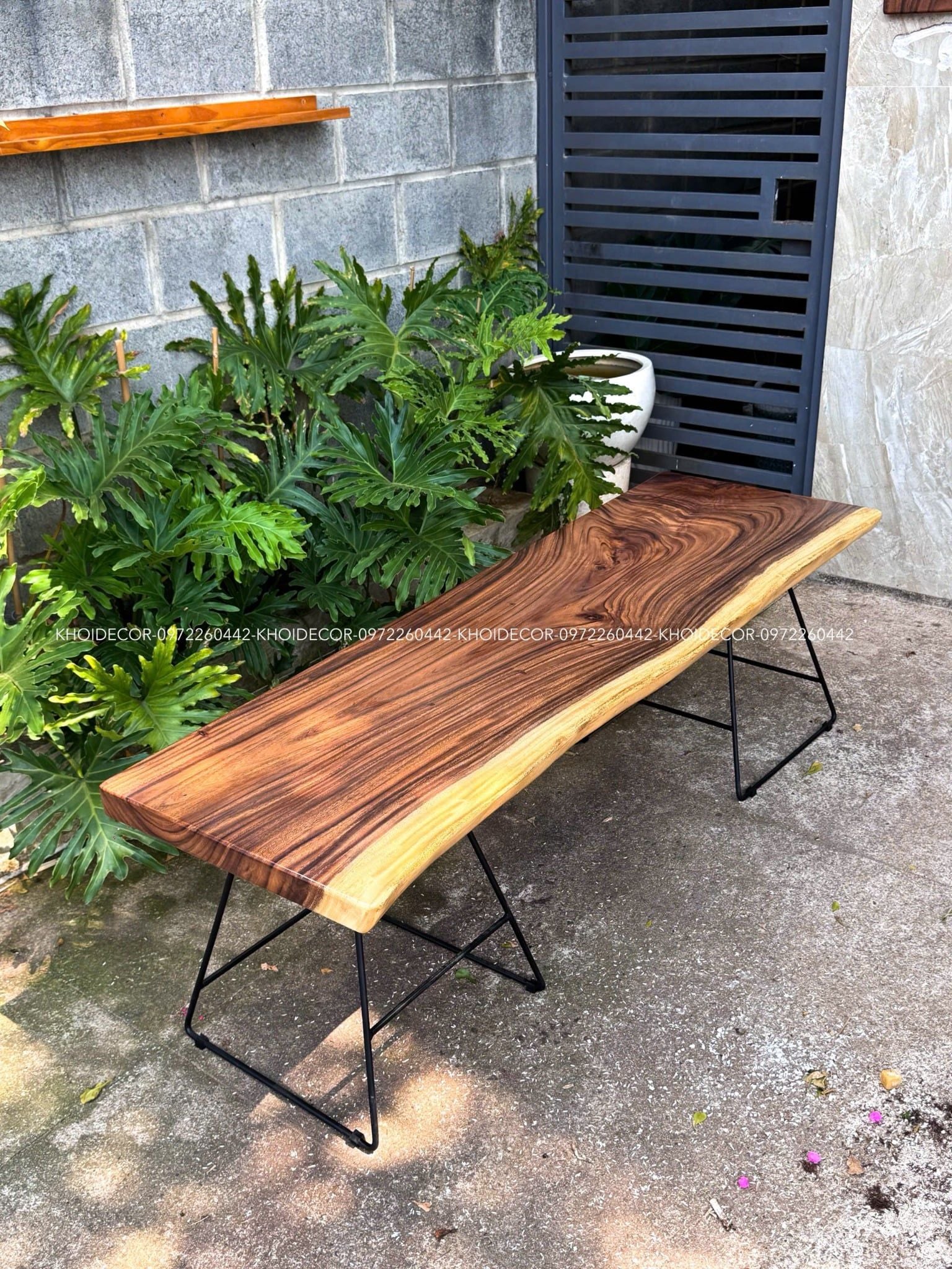  BÀN GỖ ME TÂY 160 x 48-52 x 5 cm 