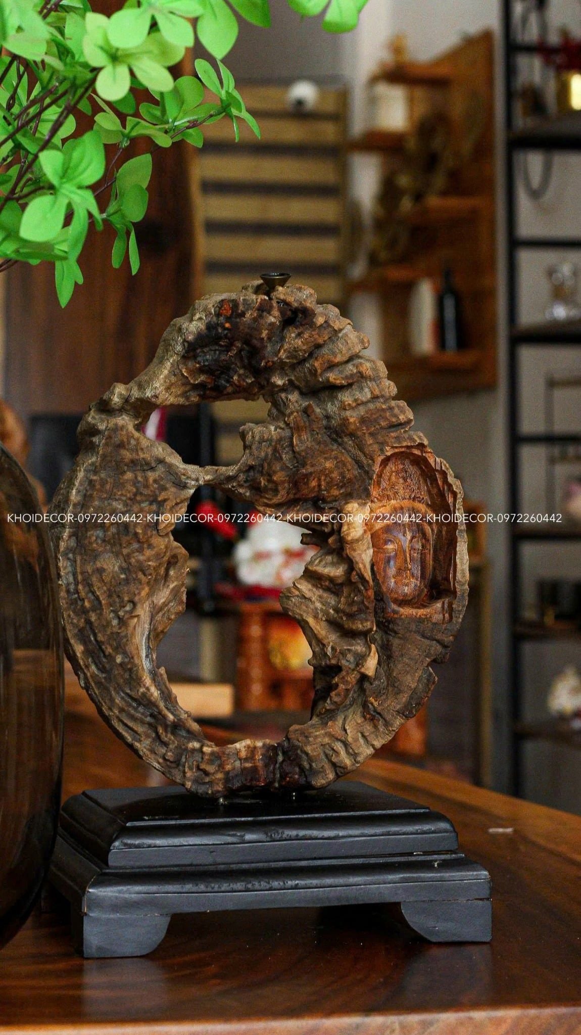  TƯỢNG LŨA GỖ HƯƠNG 