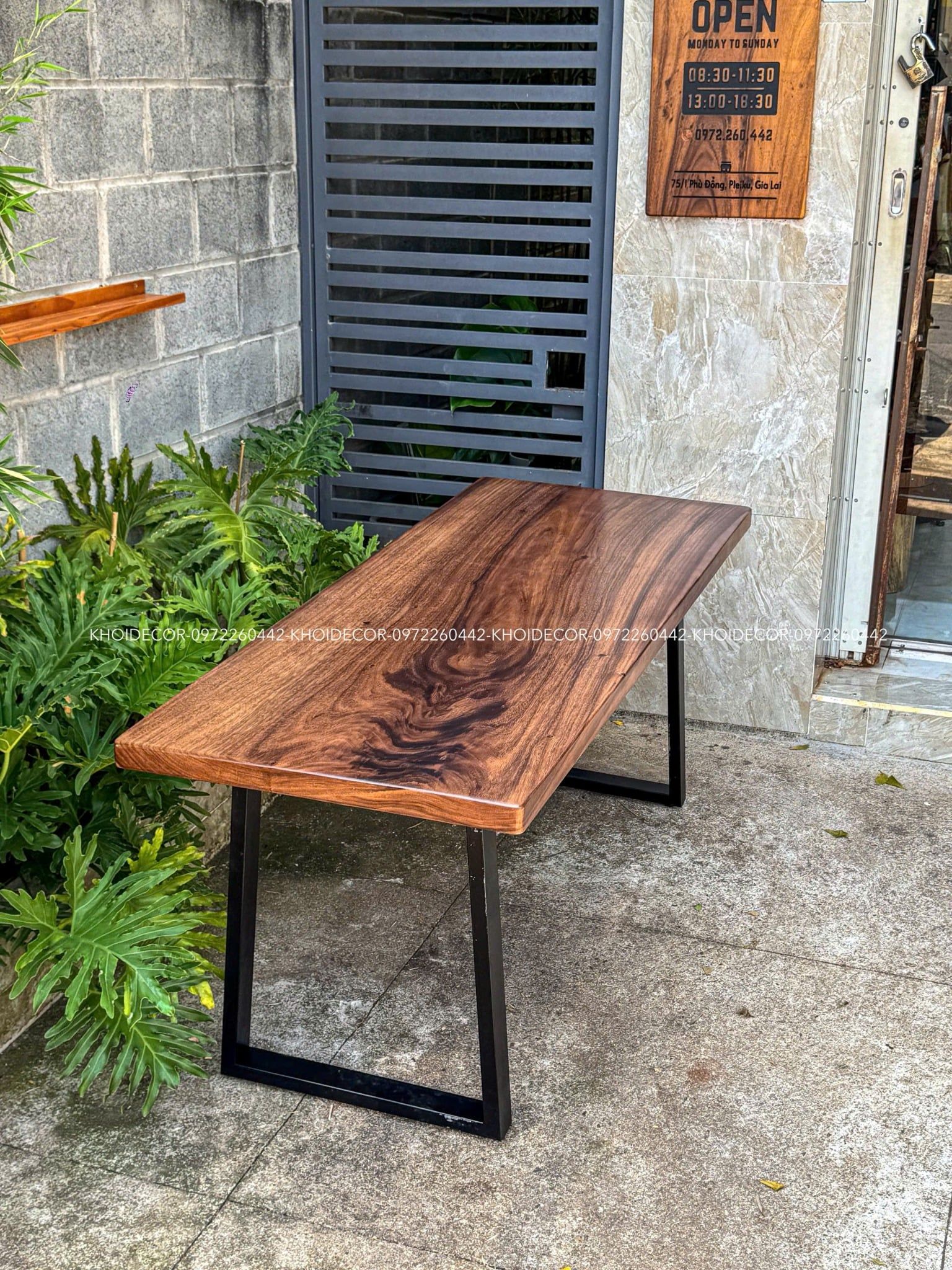  BÀN GỖ ME TÂY 181 x 71 x 5  cm 
