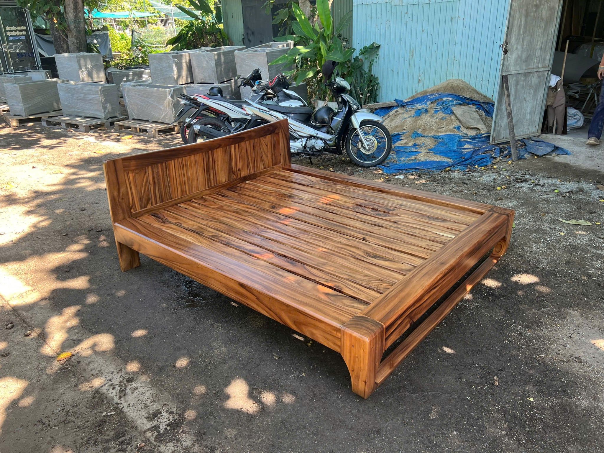  GIƯỜNG GỖ ME TÂY - D200xR160xC40 - 002 