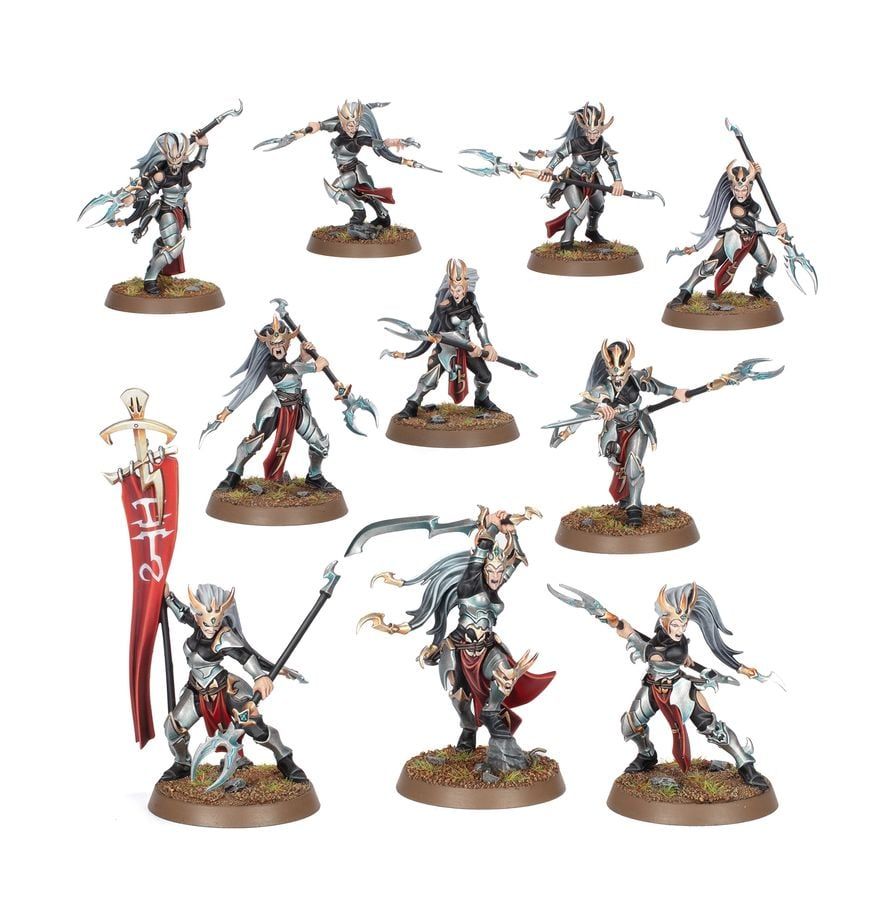  DAUGHTERS OF KHAINE: BLOOD HAGS 