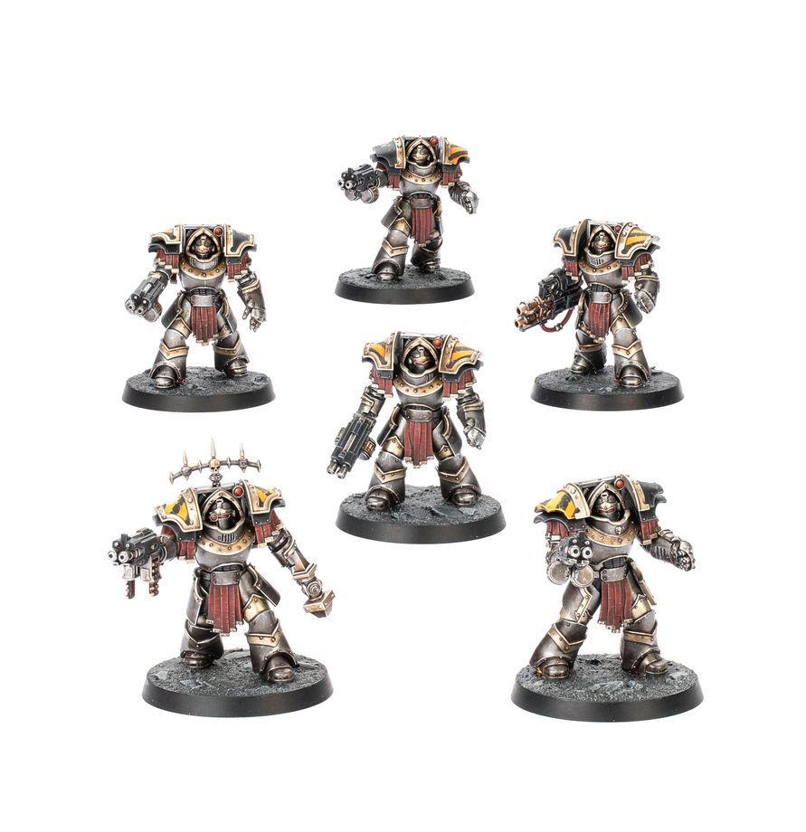  LEGIONES ASTARTES: CATAPHRACTII TERMINATORS WITH COMBI-BOLTERS AND POWER FISTS 