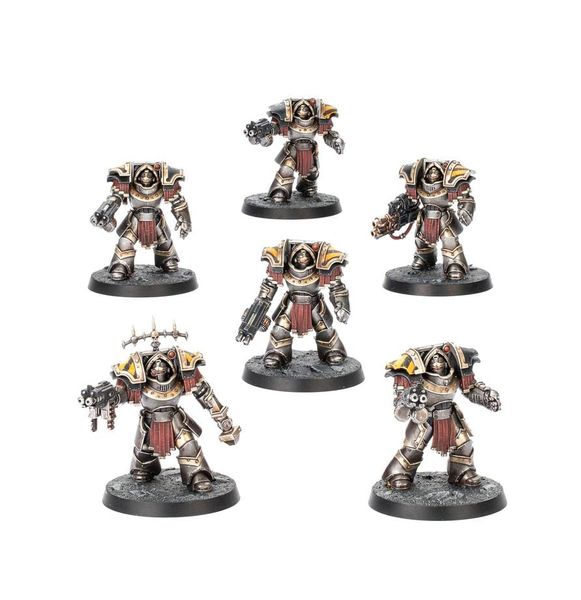  LEGIONES ASTARTES: CATAPHRACTII TERMINATORS WITH COMBI-BOLTERS AND POWER FISTS 