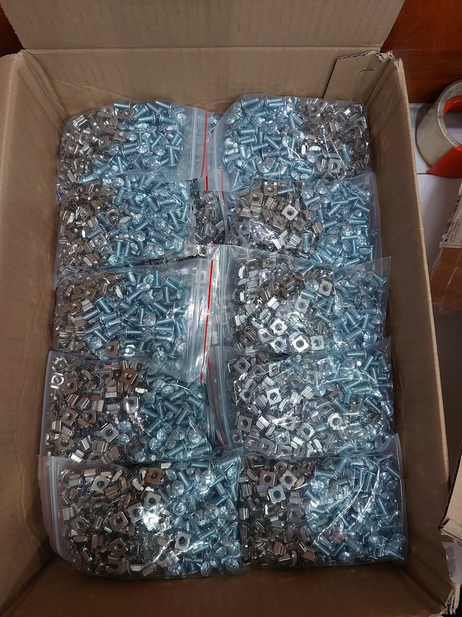 Ốc tủ Rack M6, ốc cài tủ rack, ốc lắp rack chuyên dụng [BỊCH 100 BỘ ...