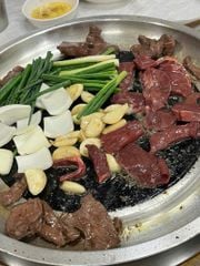 Tim bò ướp sốt (300g)