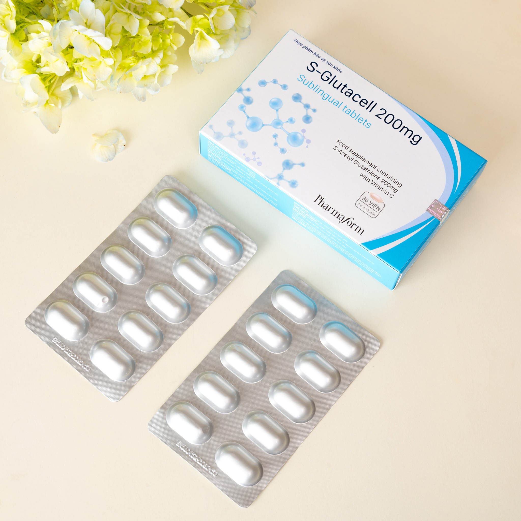 Viên ngậm Pharmaform sáng da, ngừa lão hoá Pharmaform S-GLUTACELL 200MG Hộp 30 viên