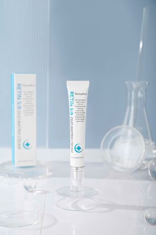 Kem dưỡng Pharmaform Retin 5:9 Duo Matrix Cream