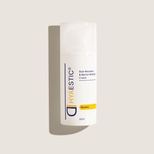 Tế bào gốc trẻ hoá và hỗ trợ phục hồi làn da sẹo Hyaestic Scar Recovery & Barrier Strengthen Cream