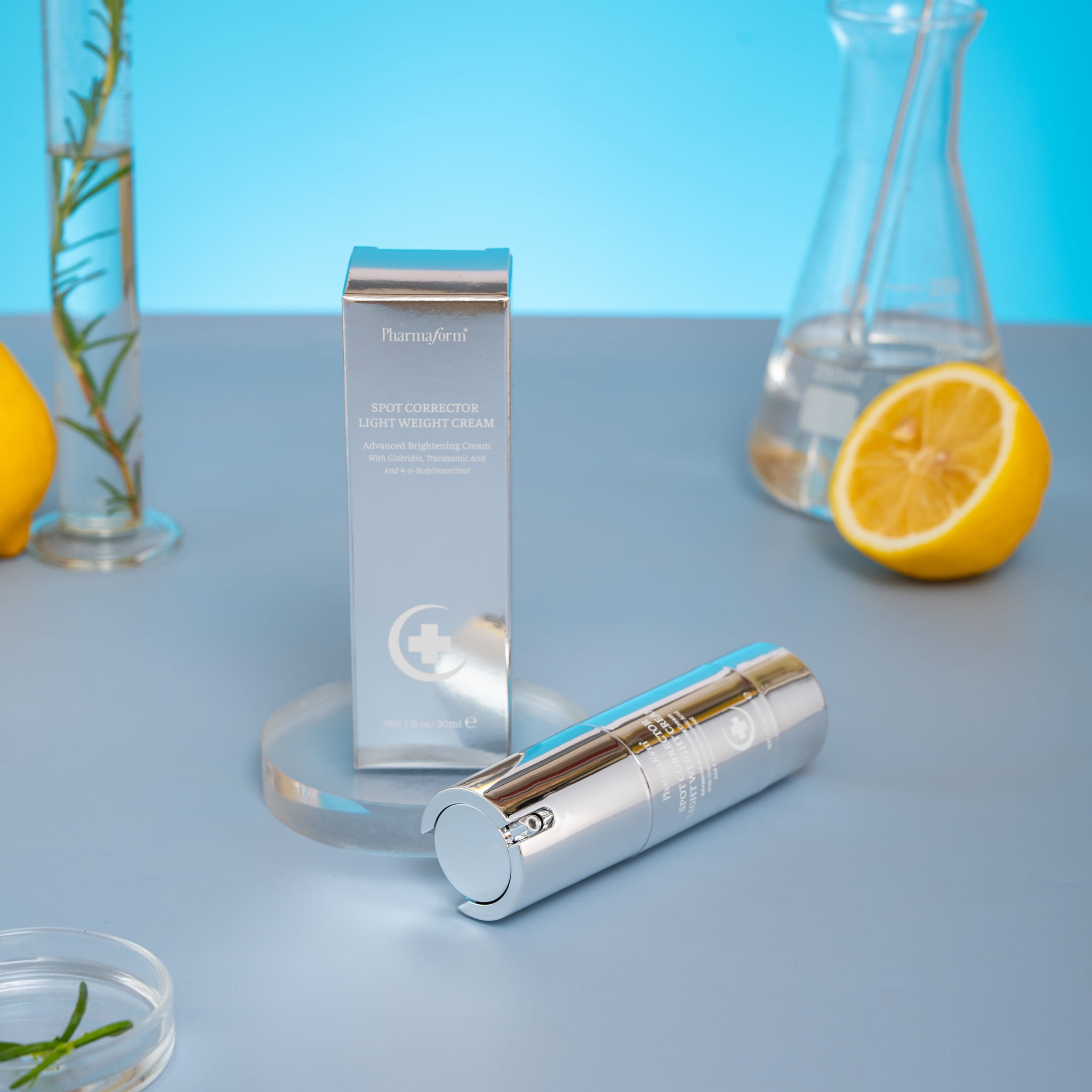 Kem Dưỡng Pharmaform Spot Corrector Light Weight Cream dưỡng trắng giảm thâm nám