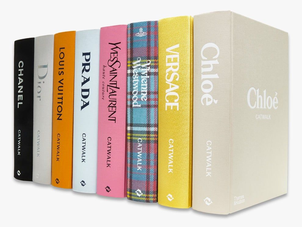  Sách Yves Saint Laurent Catwalk Thames & Hudson 