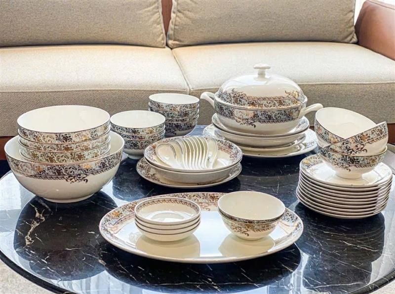  Bộ đồ ăn Xanh Ngọc Dây Vàng 50sp 