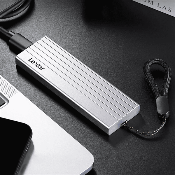 Box di động SSD M.2 PCIe NVMe Gen3x4 / Gen4x4 Type-C Lexar E6 LPAE06N-RNBNG