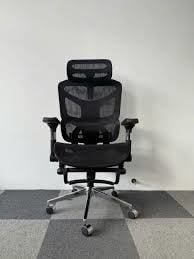 Ghế công thái học CTH905 màu Đen