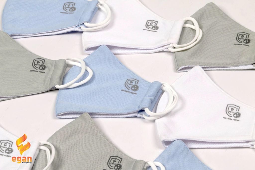 Set 2 khẩu trang từ vải kháng khuẩn Egan 4in1