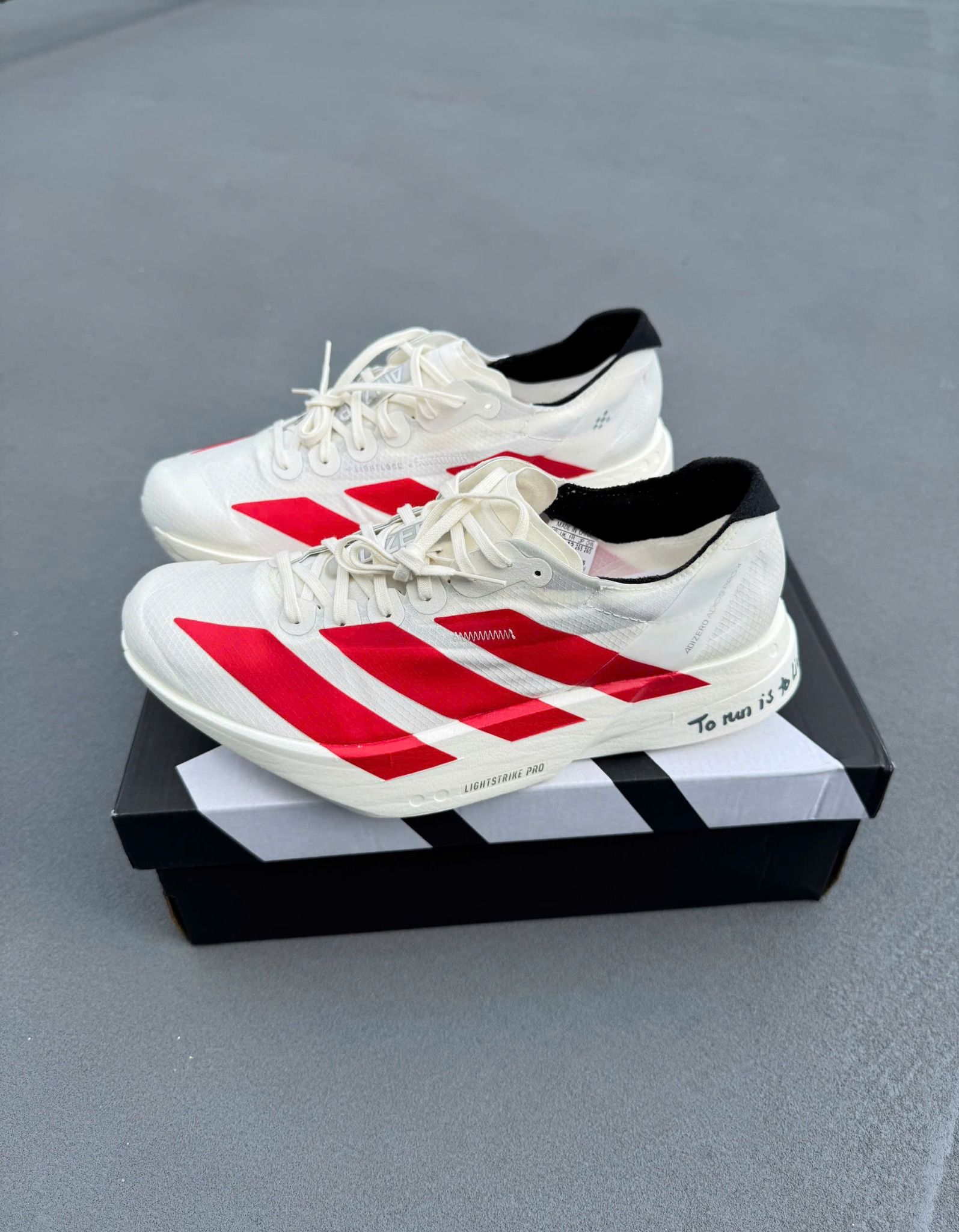 Giày Chạy Bộ Adizero Adios Pro 4 - JR6363