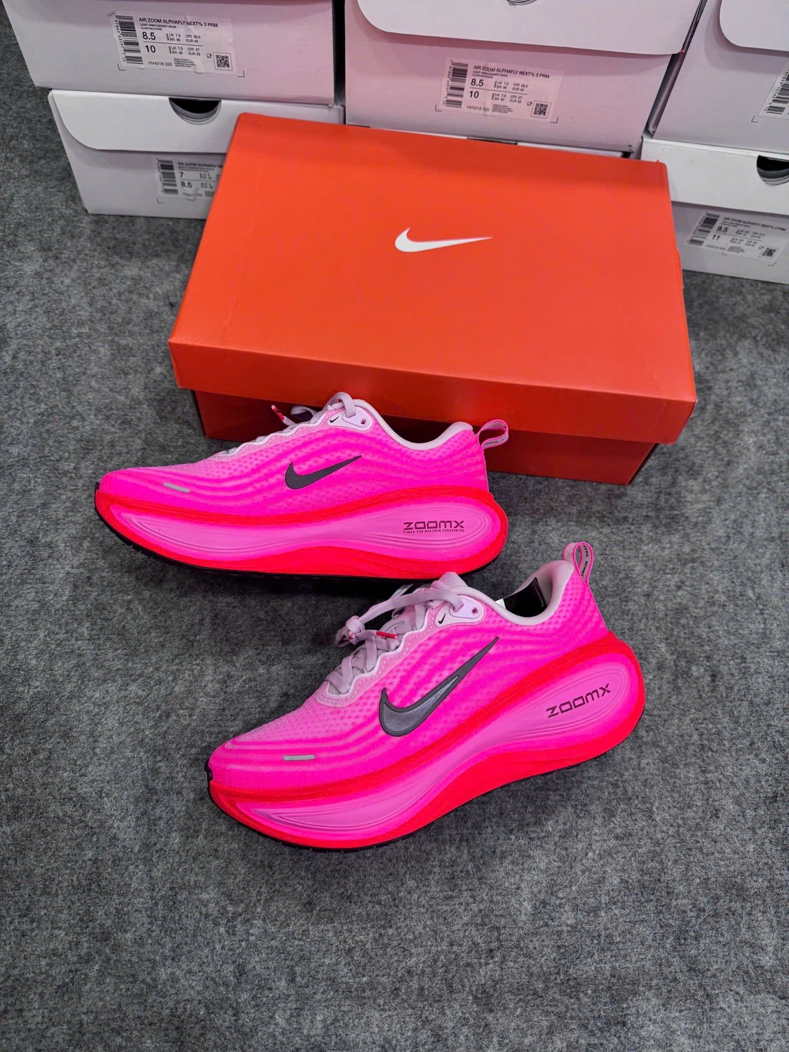 Giày Chạy Bộ Nike Vomero Plus Nữ Hồng - HV8154 604