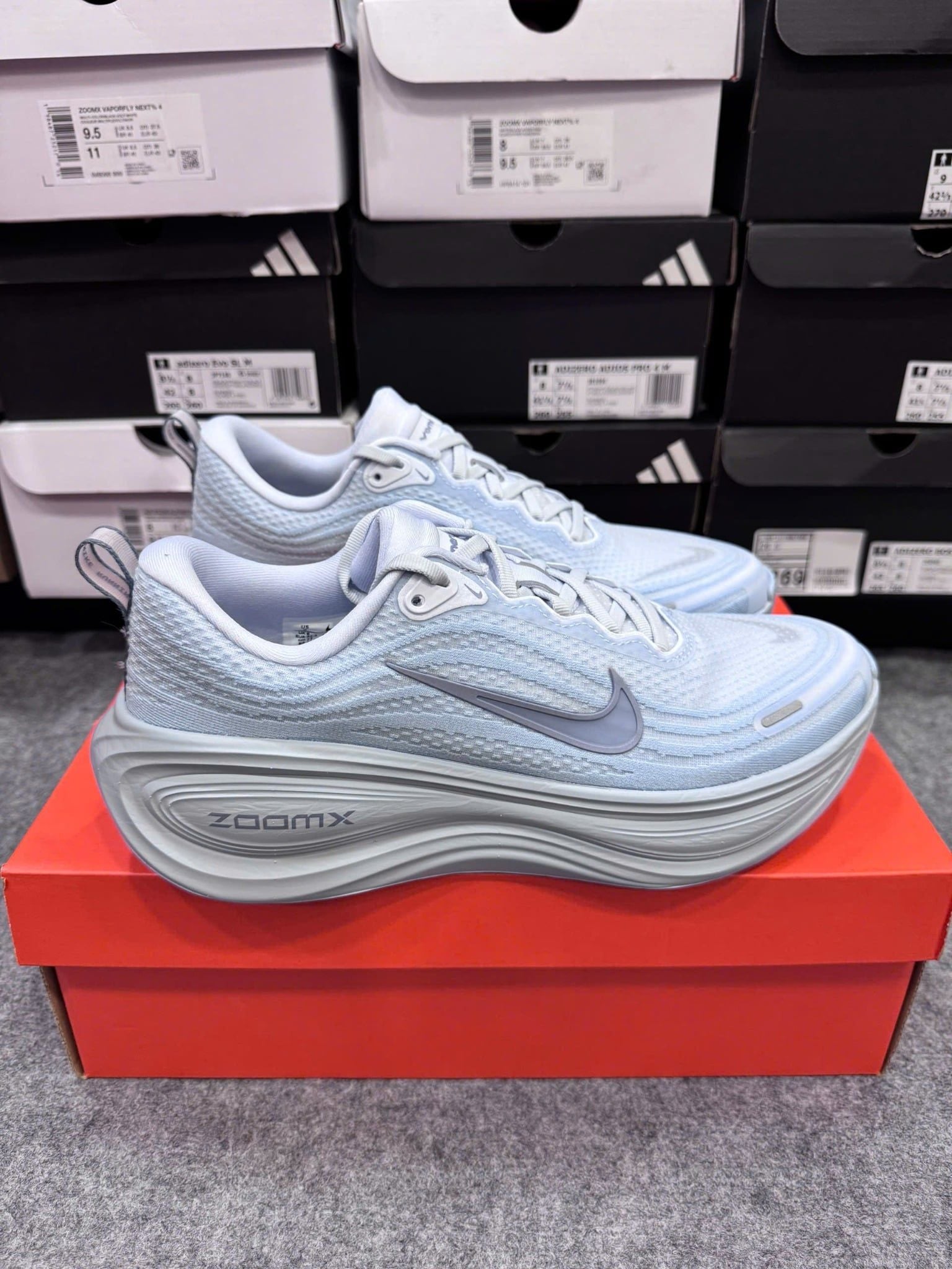 Giày Chạy Bộ Nike Vomero Plus -  HV8150 004