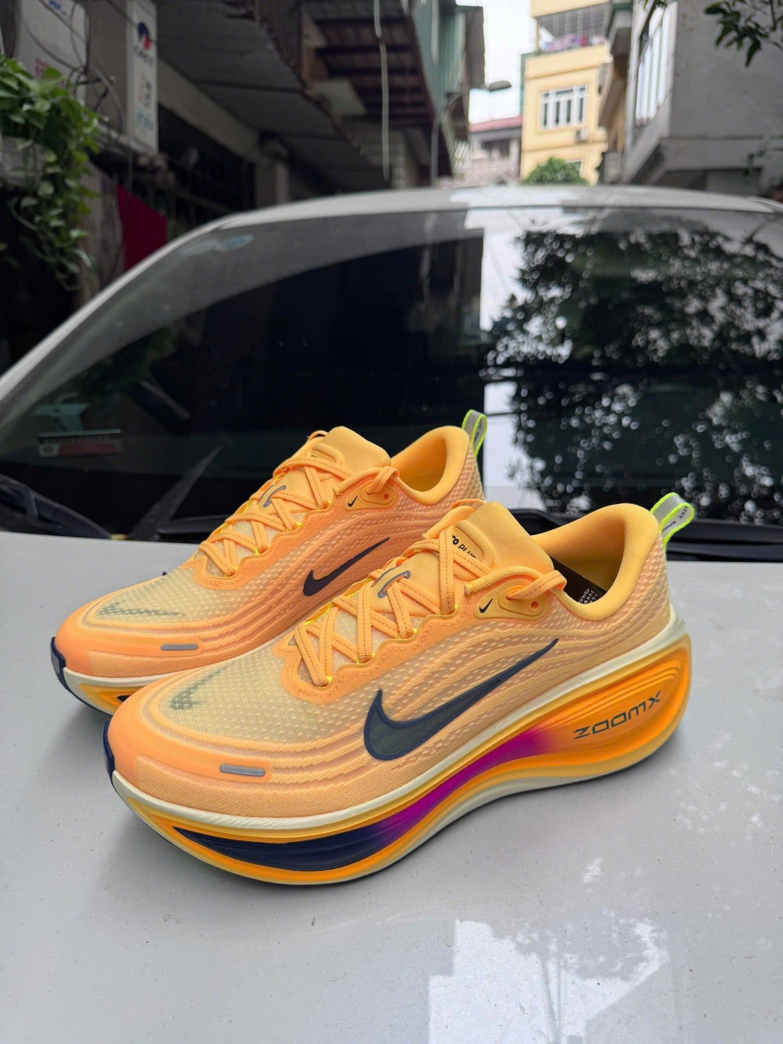 Giày Chạy Bộ Nike Vomero Plus Yellow - HV8150 802