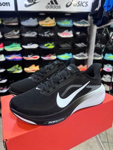 Giày Chạy Bộ Pegasus 42 Black/White - IB1873 001 
