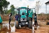  Máy kéo Lovol TE404E - Phiên bản Cabin 