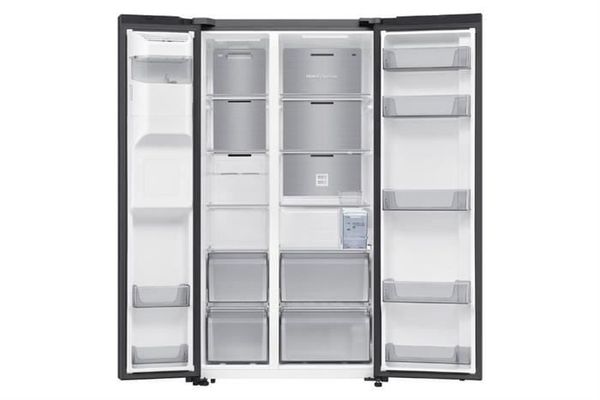 Tủ lạnh Samsung Inverter 635 lít Side By Side RS70F65K2FSV (2025)