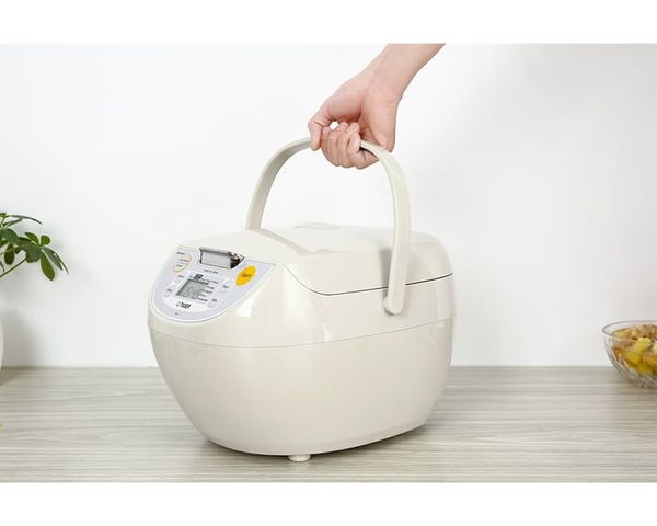 Nồi cơm điện tử Tiger 1 lít JBV-S10W