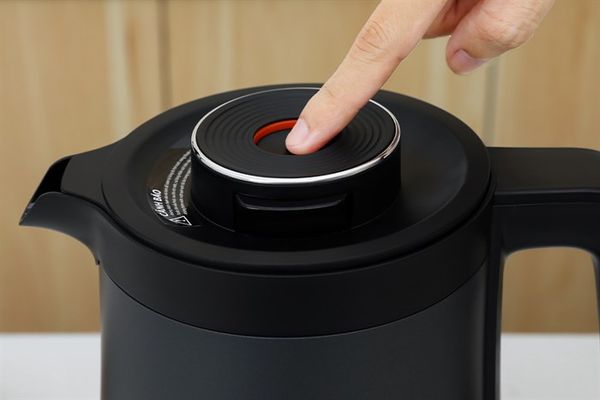 Ấm siêu tốc Toshiba 1.5 lít KT-15DRTVN(H)