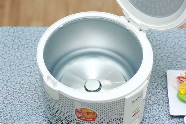 Nồi cơm điện Sharp 1.8 lít KS-181TJV