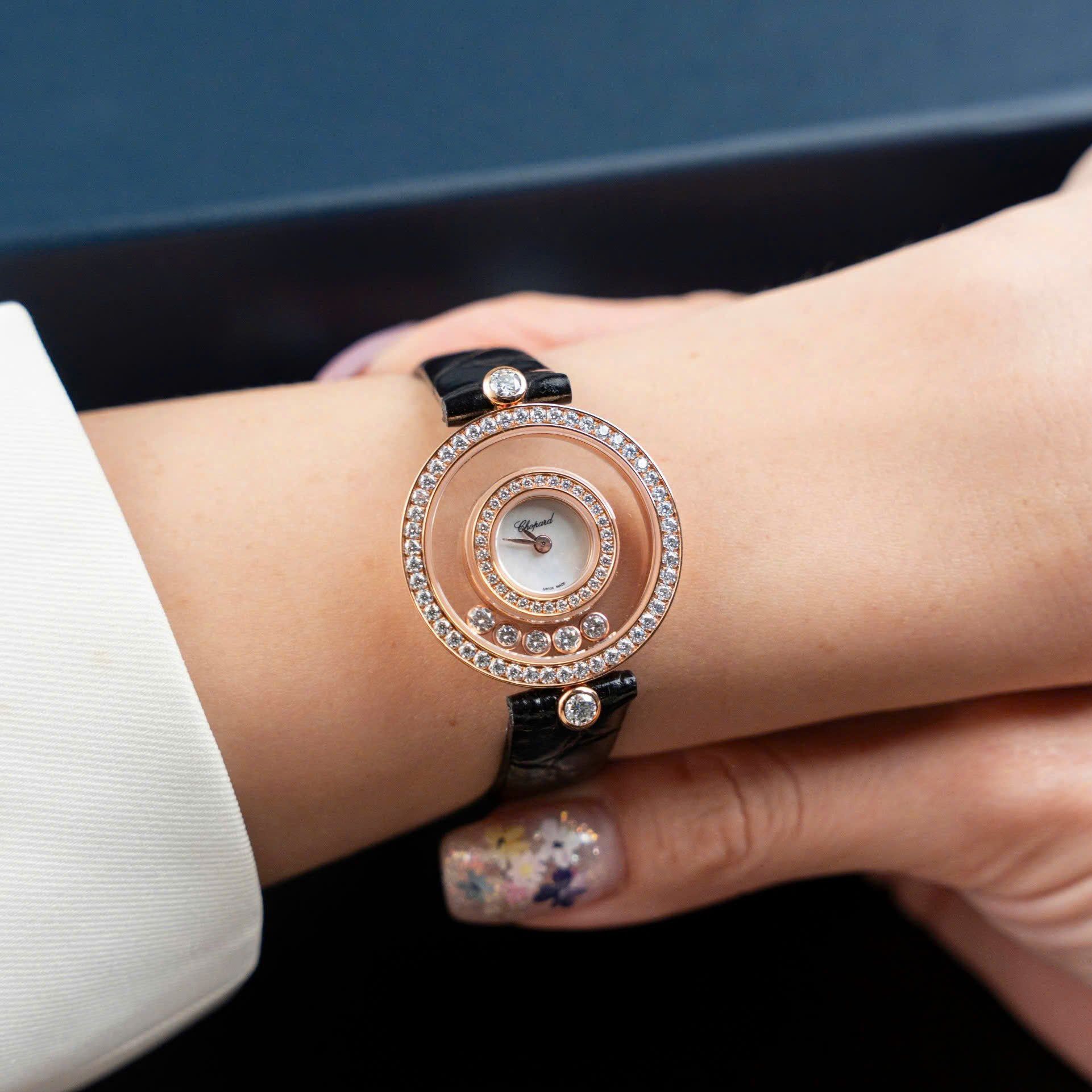 CHOPARD HAPPY ICONS 26 MM - Đồng Hồ Chopard - Nữ - DHTT576