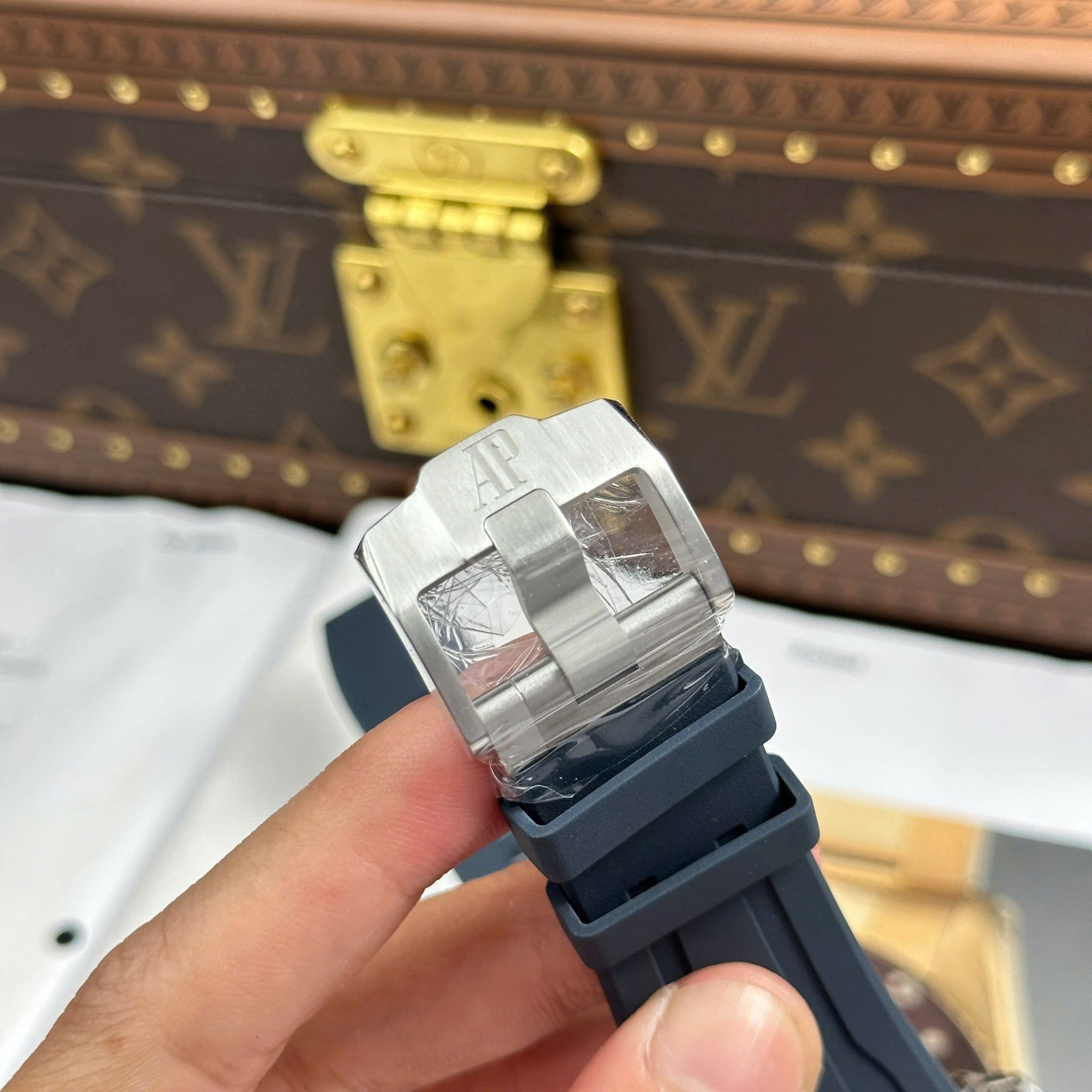 AUDEMARS PIGUET ROYAL OAK 43 MM - Đồng Hồ Audemars Piguet - Nam - DHNTT1389