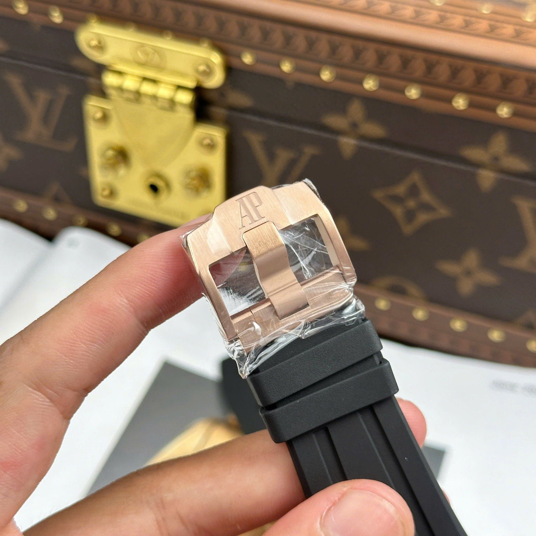 AUDEMARS PIGUET ROYAL OAK 43 MM - Đồng Hồ Audemars Piguet - Nam - DHNTT1394