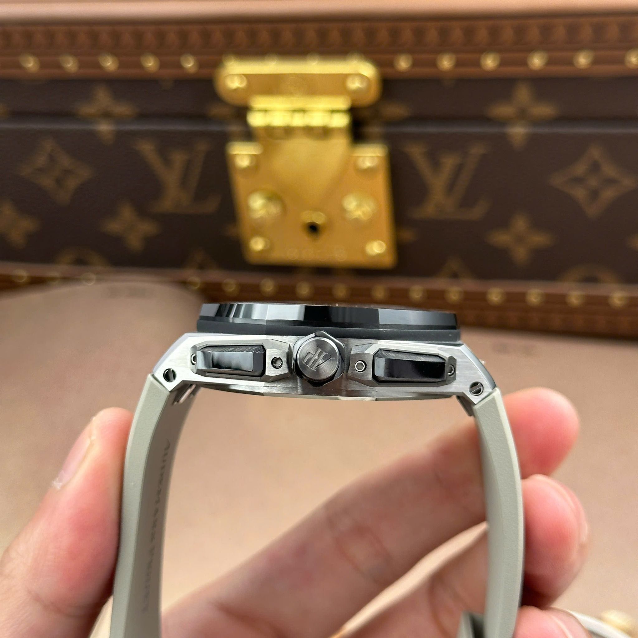 AUDEMARS PIGUET ROYAL OAK 43 MM - Đồng Hồ Audemars Piguet - Nam - DHNTT1392