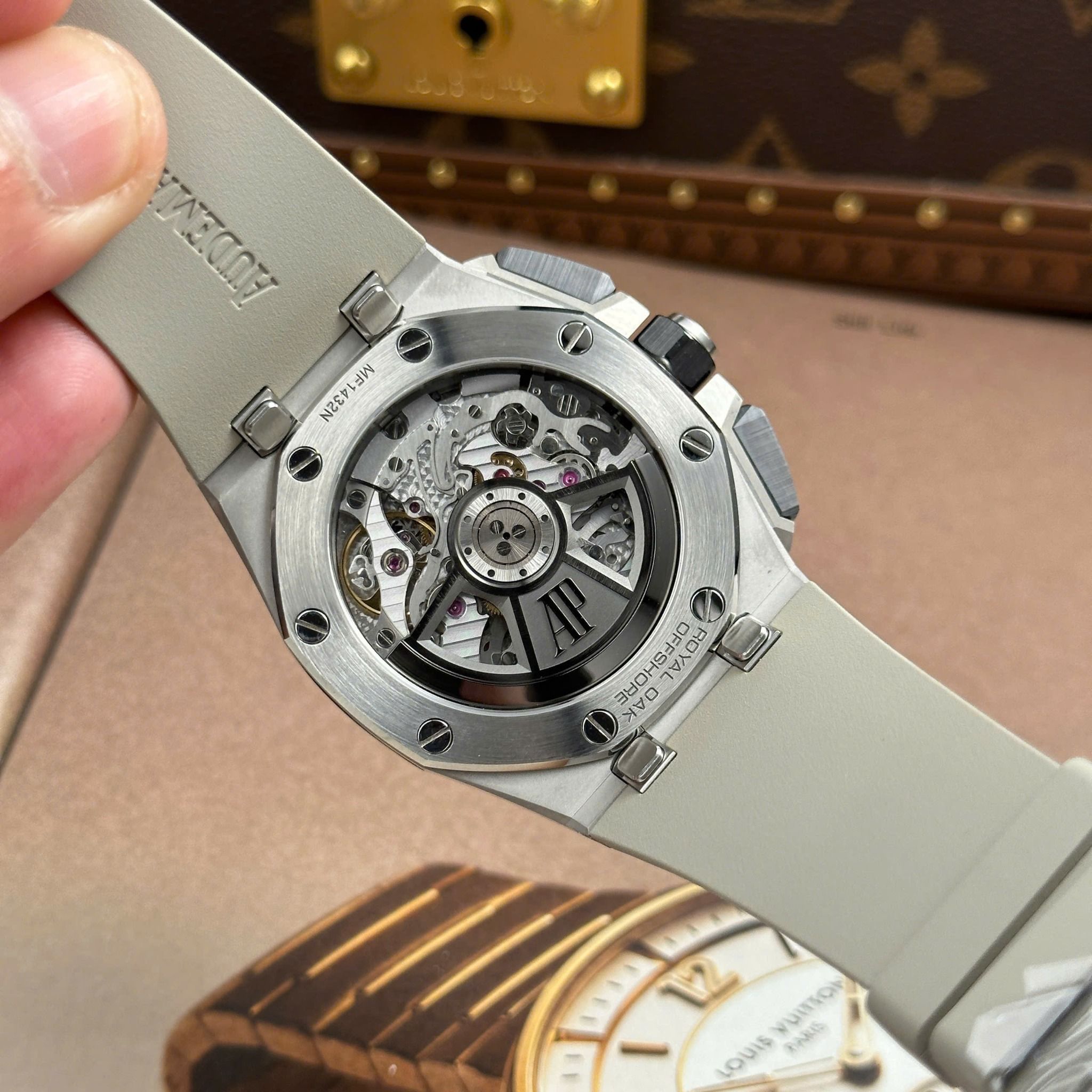 AUDEMARS PIGUET ROYAL OAK 43 MM - Đồng Hồ Audemars Piguet - Nam - DHNTT1392