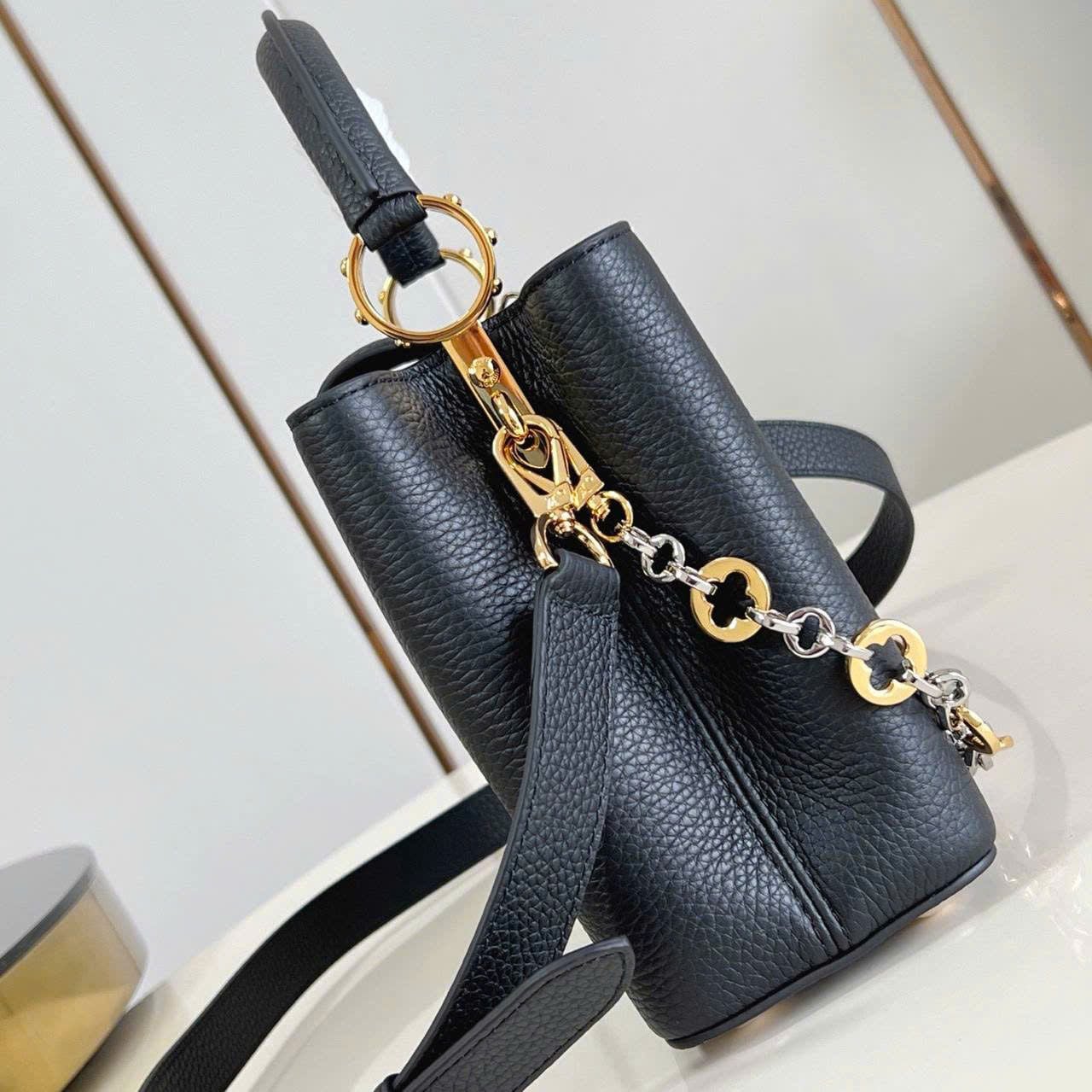 Túi Nữ Louis Vuitton - TNTT236