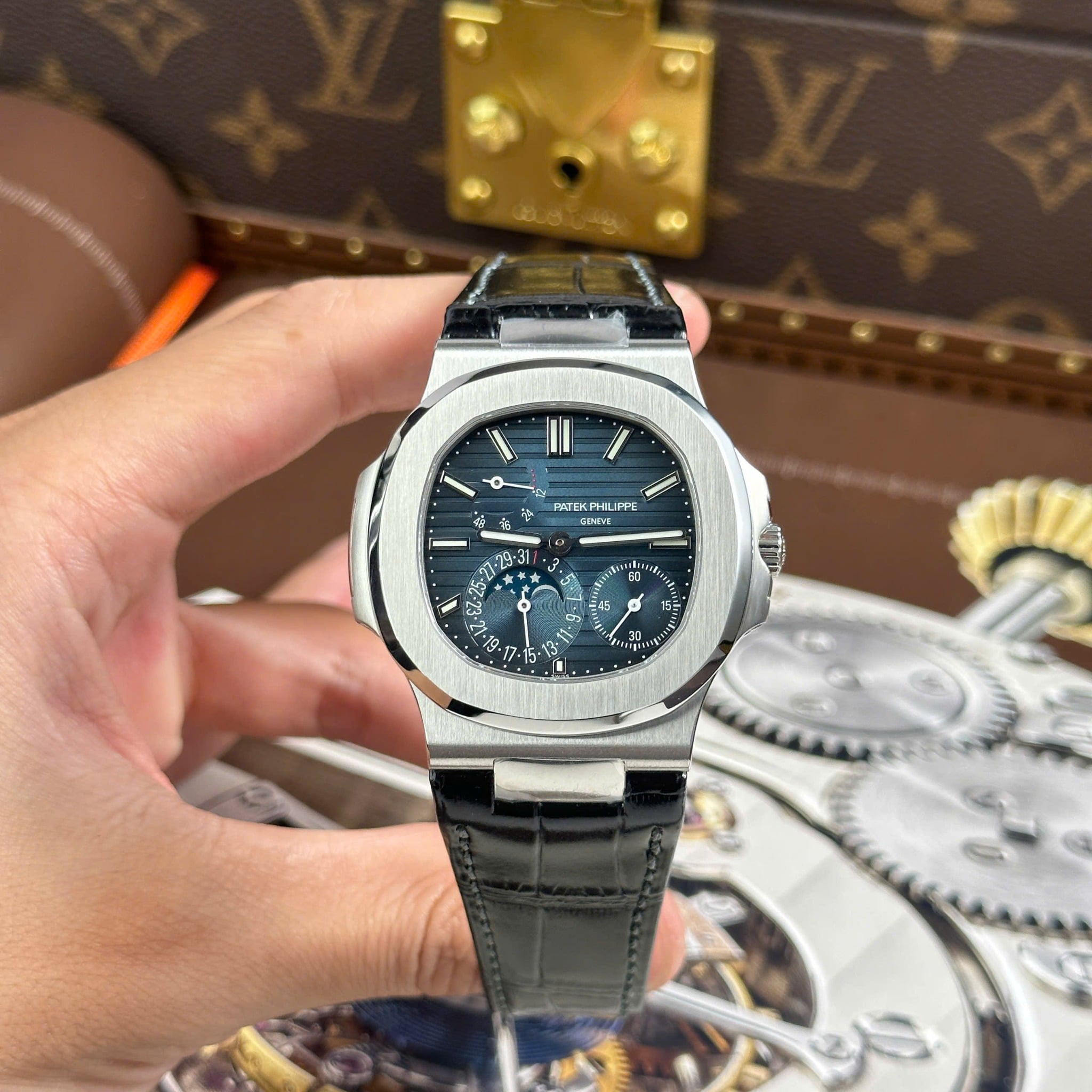 PATEK PHILIPPE NAUTILUS 40 MM - Đồng Hồ Patek Philippe - Nam - DHNTT404