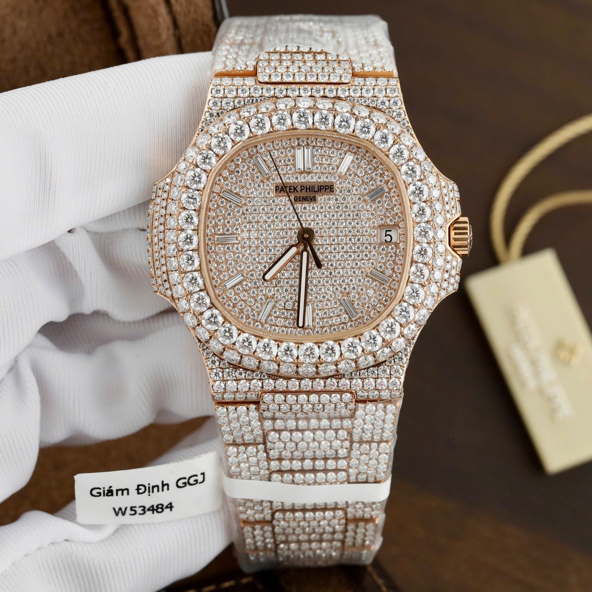 PATEK PHILIPPE NAUTILUS 40 MM - Đồng Hồ Patek Philippe - Nam - DHNTT1629