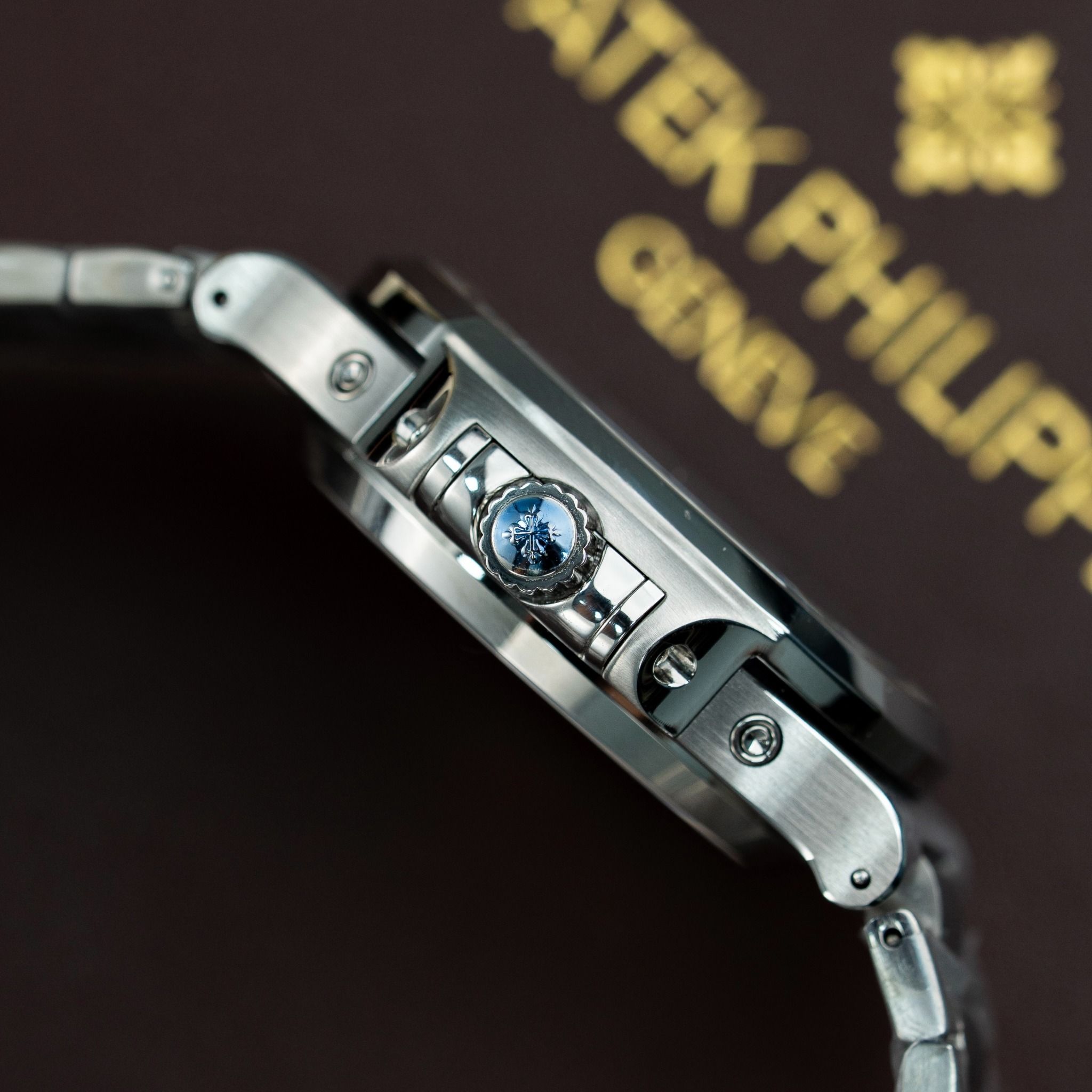 PATEK PHILIPPE NAUTILUS 40 MM - Đồng Hồ Patek Philippe - Nam - DHNTT1584