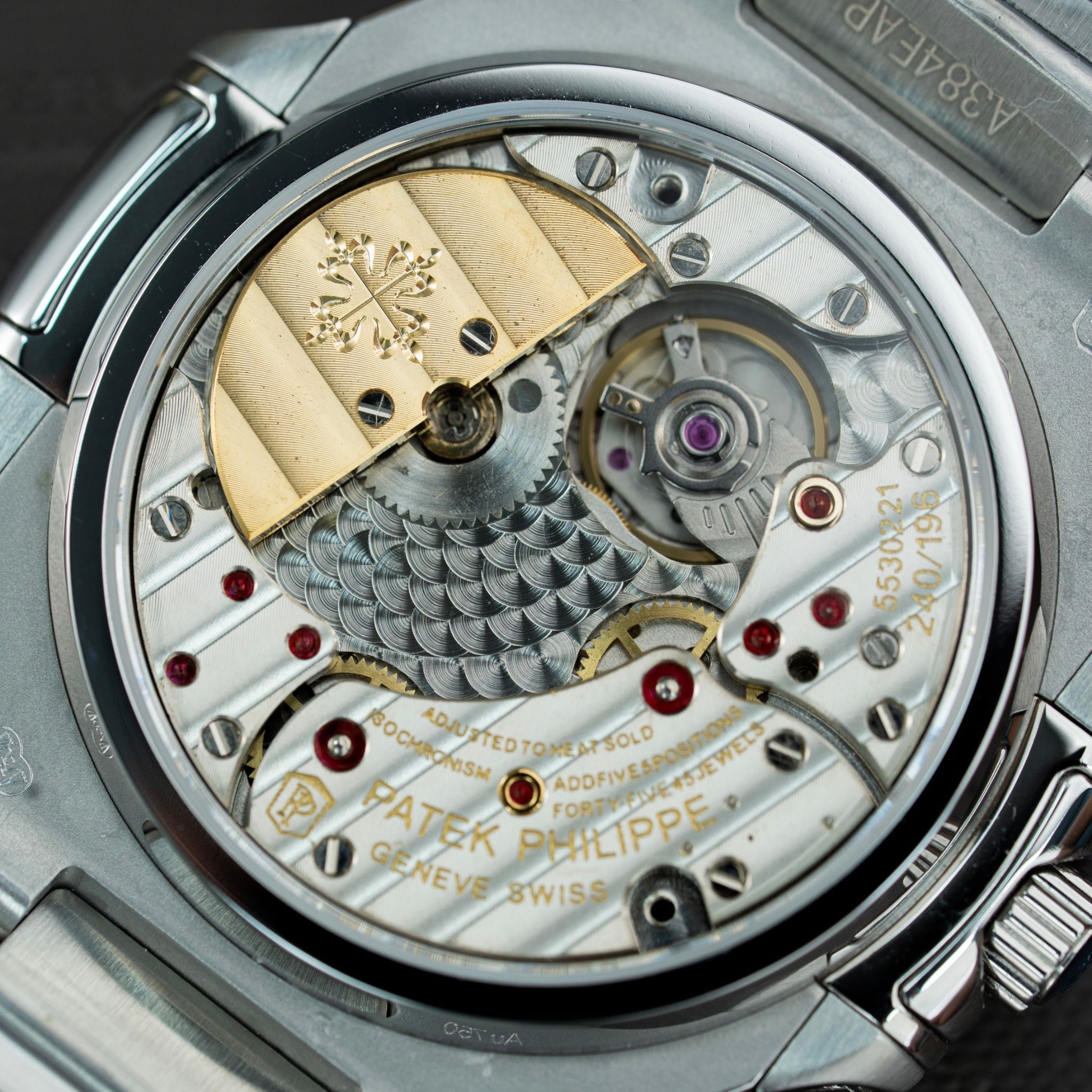 PATEK PHILIPPE NAUTILUS 40 MM - Đồng Hồ Patek Philippe - Nam - DHNTT1584