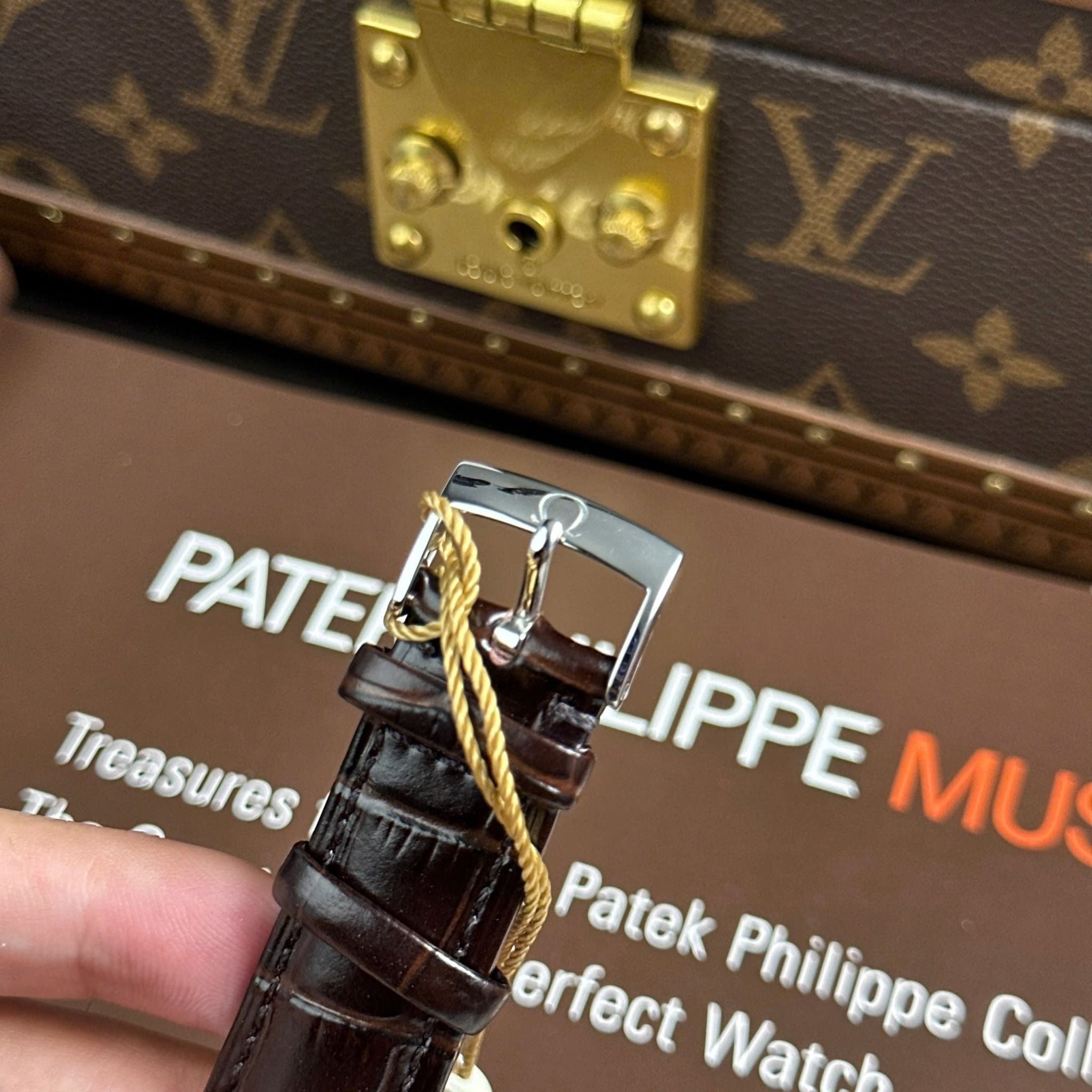 OMEGA DE VILLE PRESTIGE 39 MM - Đồng Hồ Omega - Nam - DHNTT546