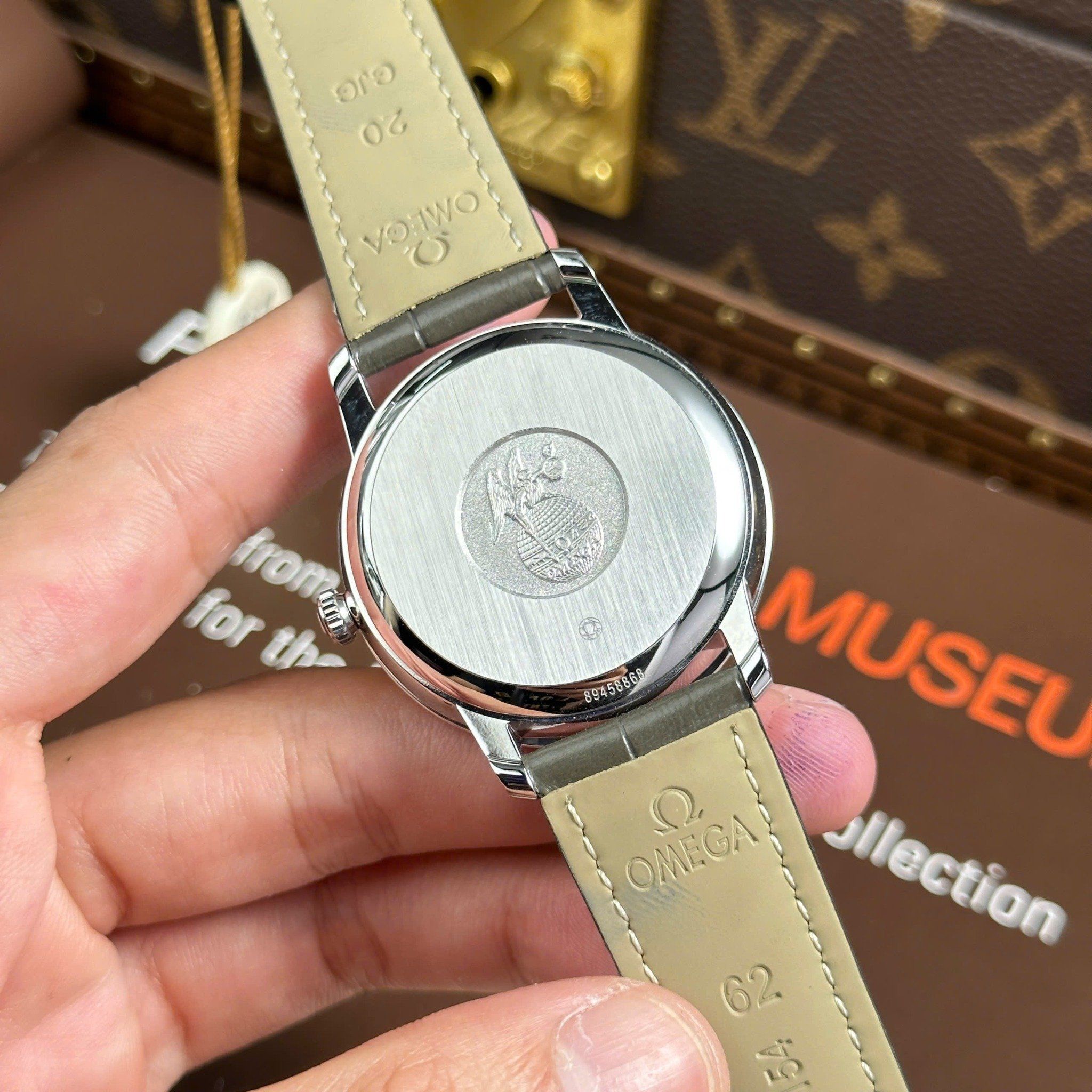 OMEGA DE VILLE PRESTIGE 39 MM - Đồng Hồ Omega - Nam - DHNTT618