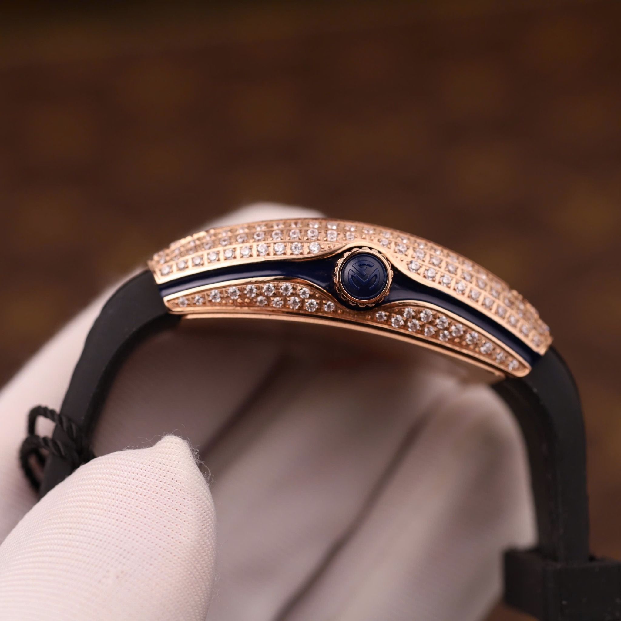 FRANCK MULLER VANGUARD LADY V32 - Đồng Hồ Franck Muller - Nữ - DHTT173