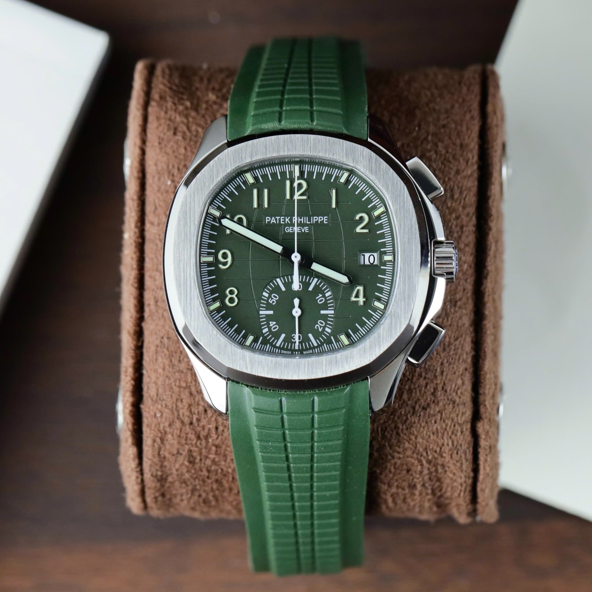 PATEK PHILIPPE AQUANAUT 42 MM - Đồng Hồ Patek Philippe - Nam - DHNTT659