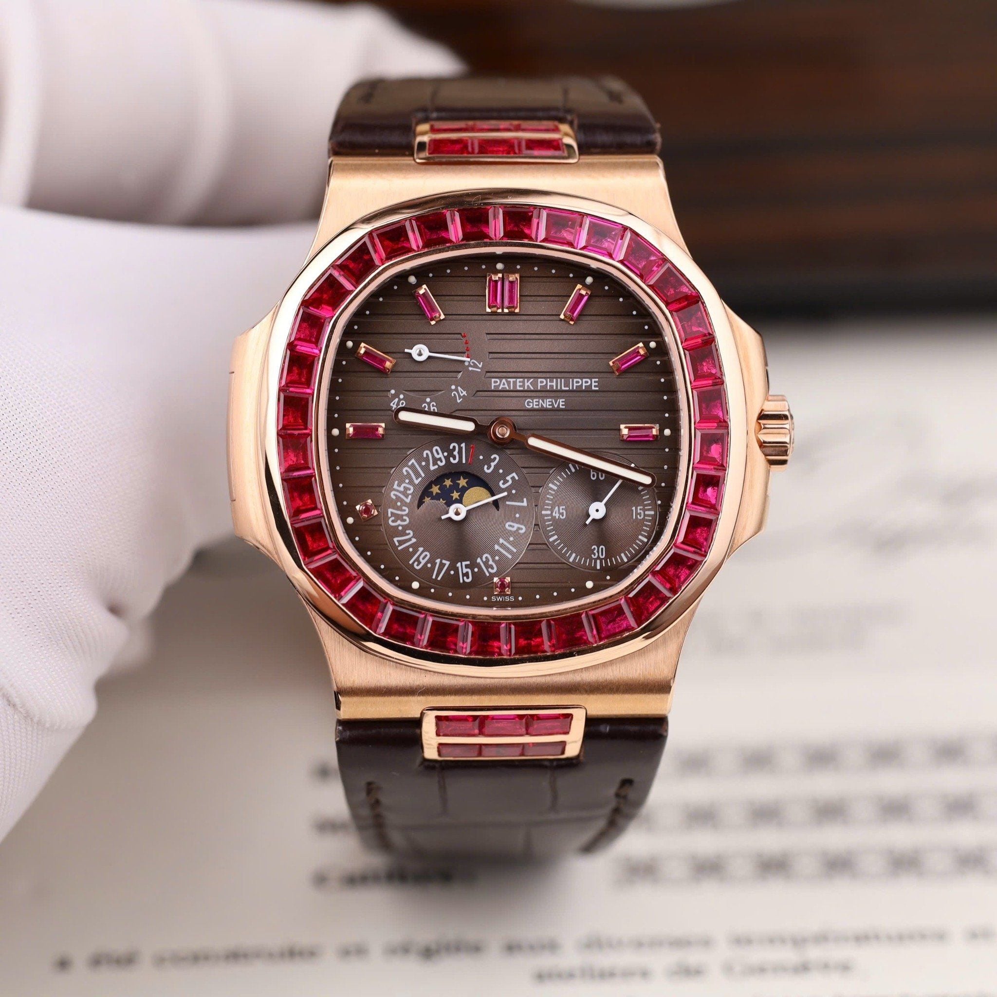 PATEK PHILIPPE NAUTILUS 40 MM - Đồng Hồ Patek Philippe - Nam - DHNTT494