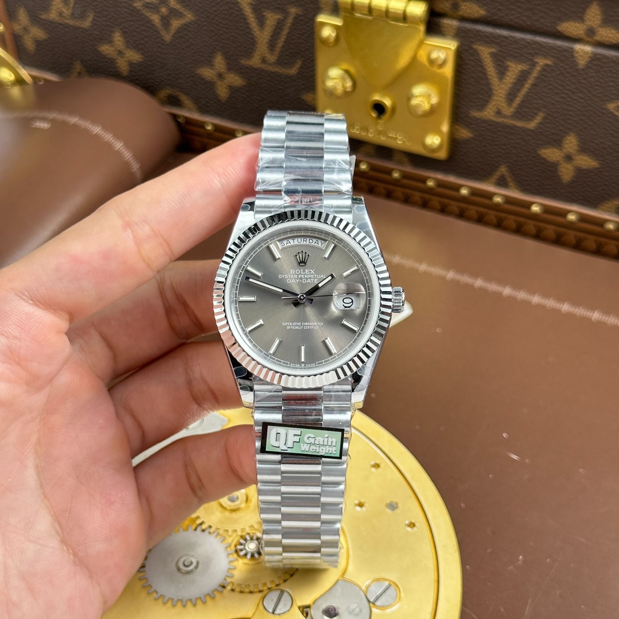 ROLEX DAY-DATE 40 MM - Đồng Hồ Rolex - Nam - DHNTT1404