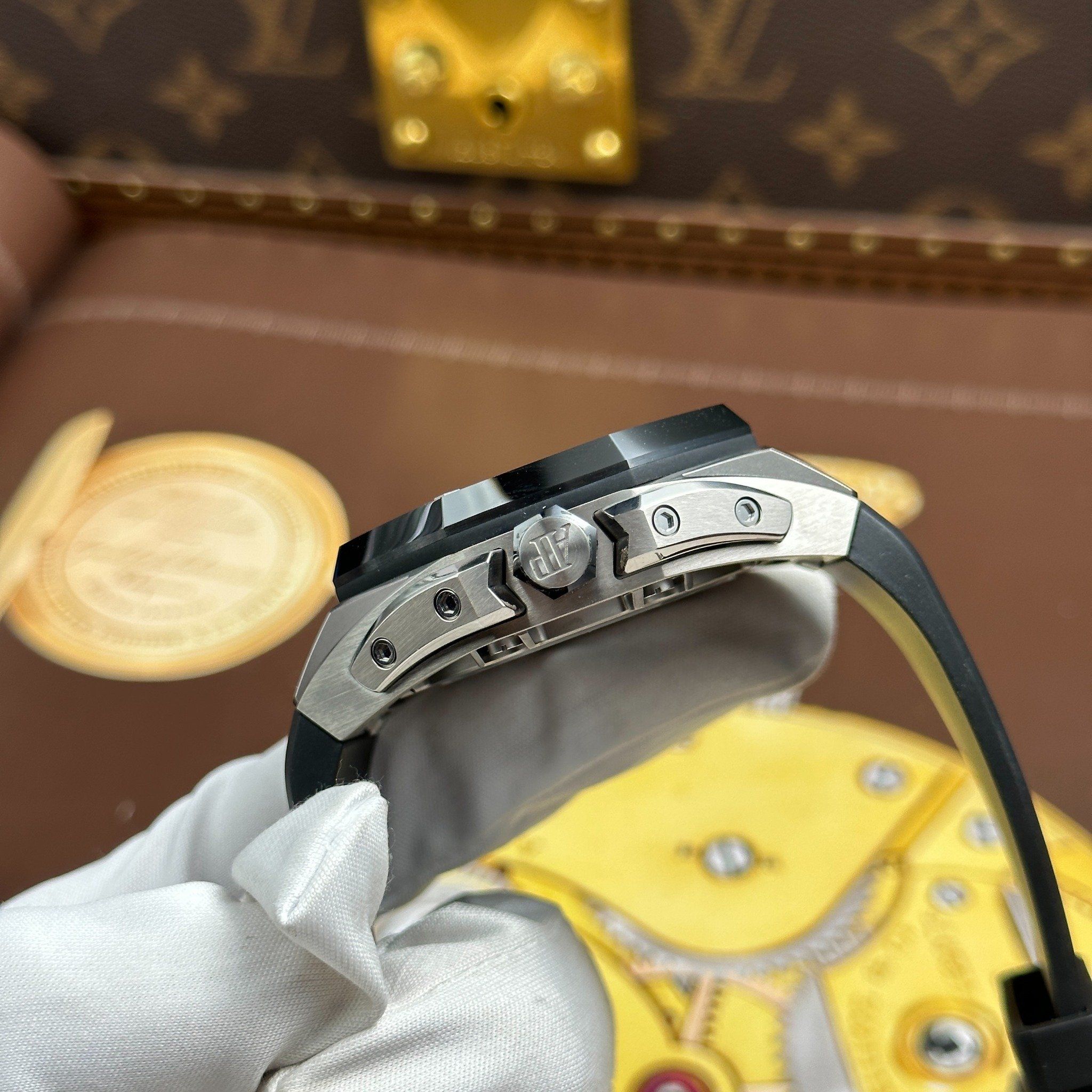 AUDEMARS PIGUET ROYAL OAK TOURBILLON 42 MM - Đồng Hồ Audemars Piguet - Nam - DHNTT1647