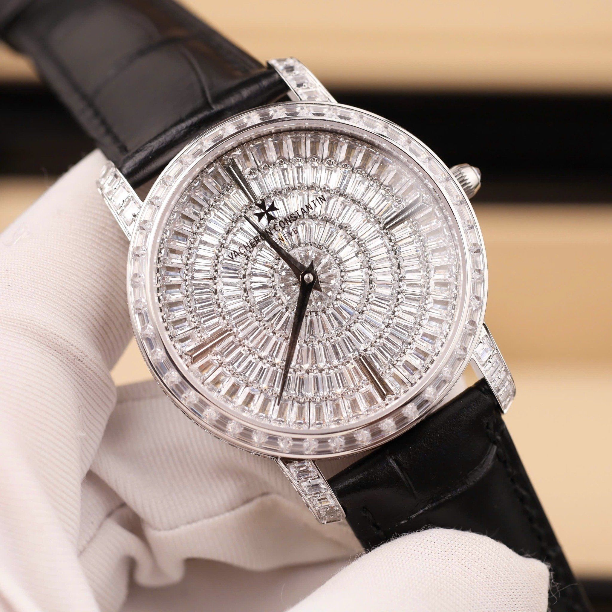 VACHERON CONSTANTIN TRADITIONNELLE 40 MM - Đồng Hồ Vacheron Constantin - Nam - DHNTT731