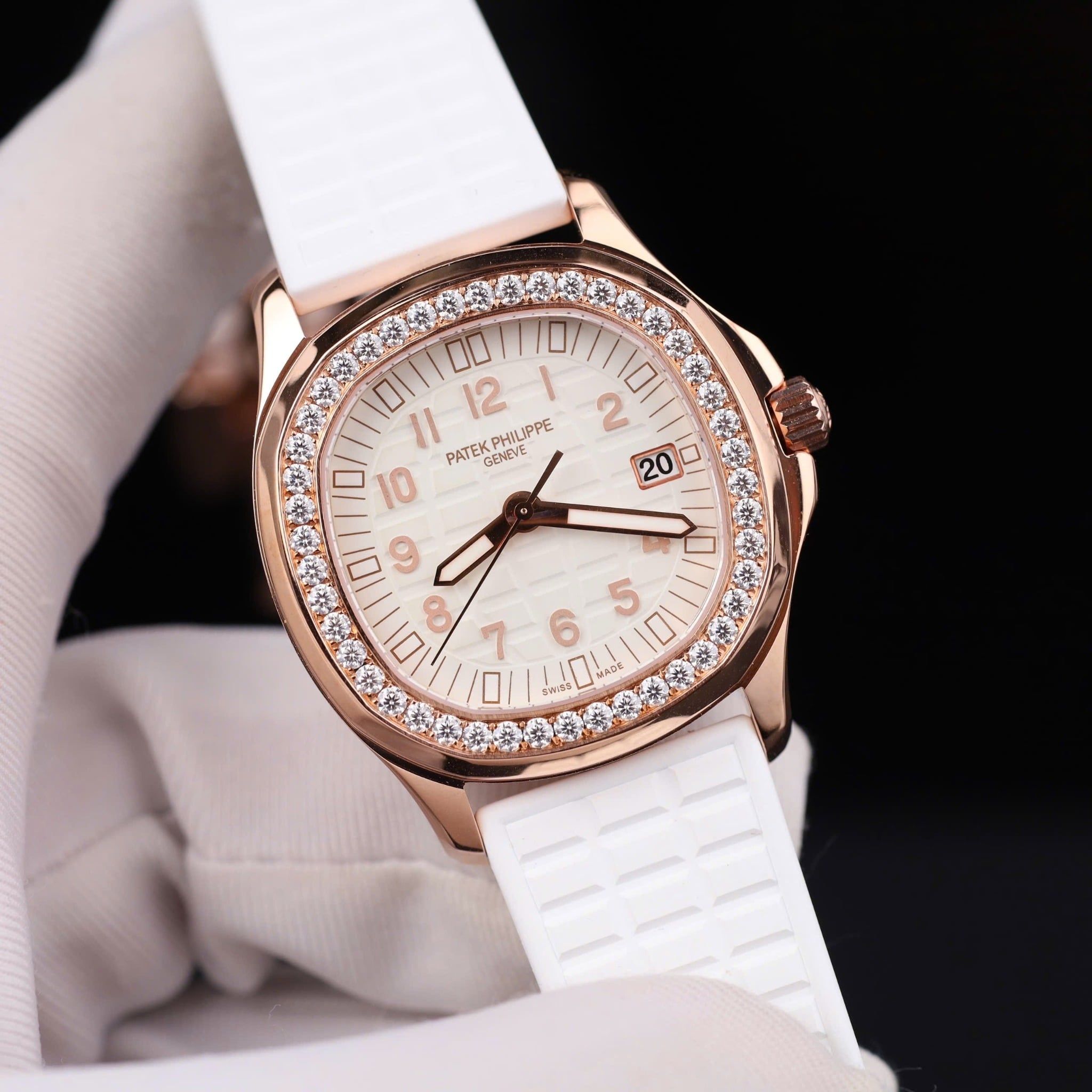 ATEK PHILIPPE AQUANAUT 36 MM - Đồng Hồ Patek Philippe - Nữ - DHTT345