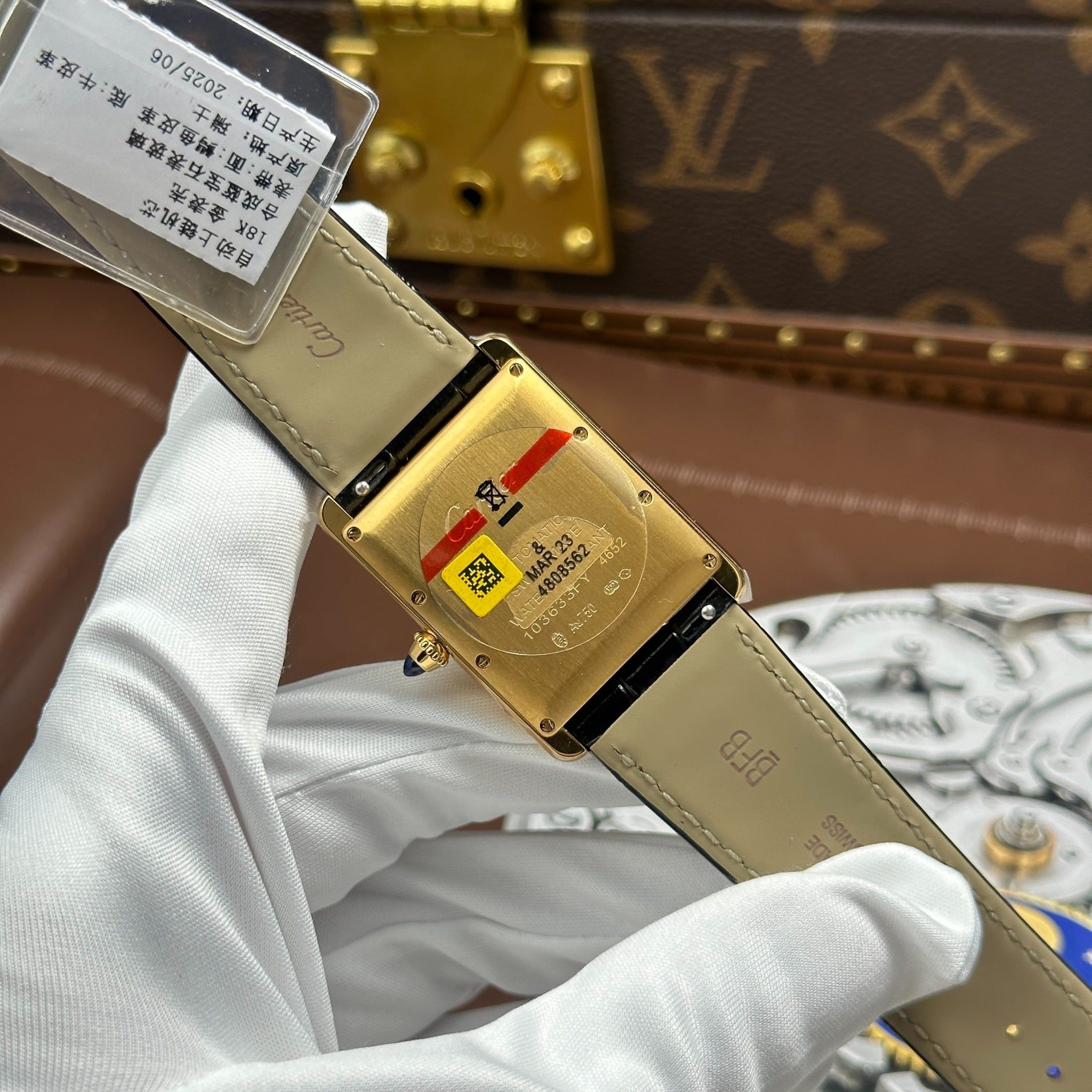 CARTIER TANK LOUIS 28 MM - Đồng Hồ Cartier - Nam - DHNTT1663