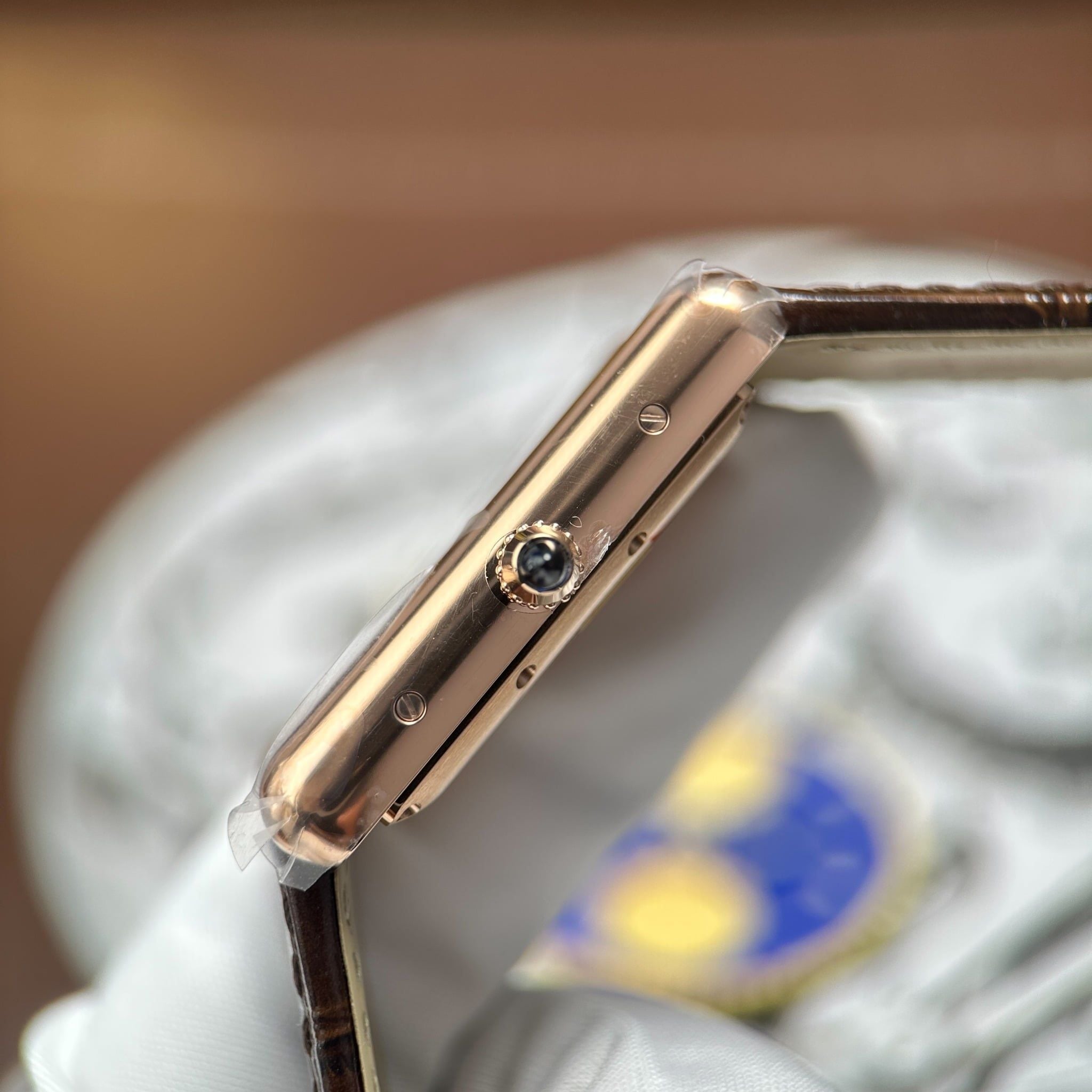 CARTIER TANK LOUIS 28 MM - Đồng Hồ Cartier - Nam - DHNTT1520